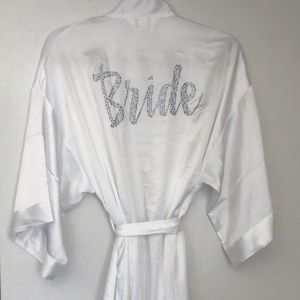 Bride Short Sleeve Silk Robe